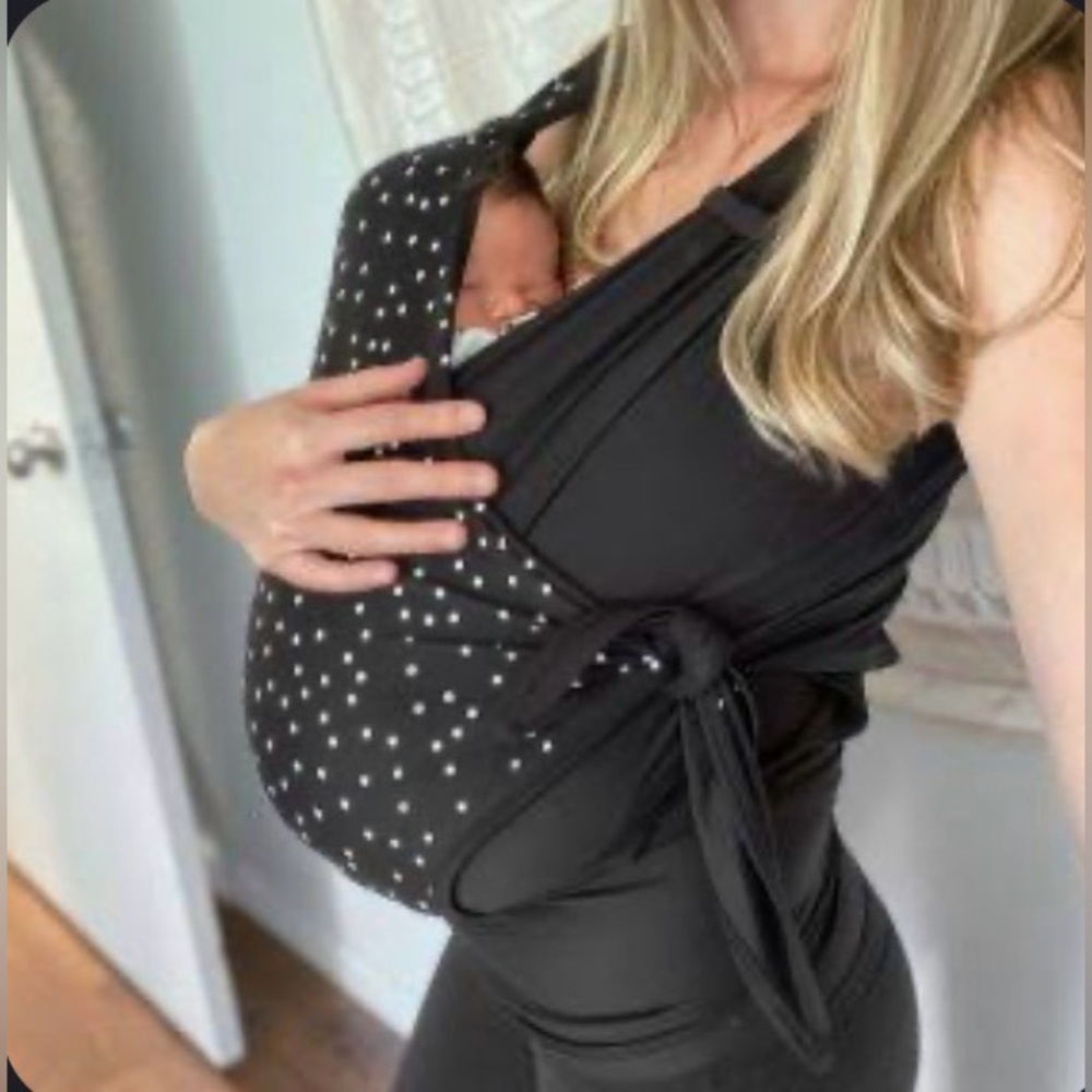 Nesting Days Black Baby Wearing Carrier Top - Black with White Polka Dots